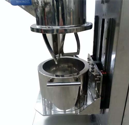 125L真空分散行星搅拌机安全操作规程