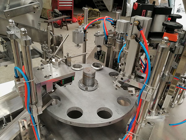 灌装封尾机市场价格会受到哪些因素影响