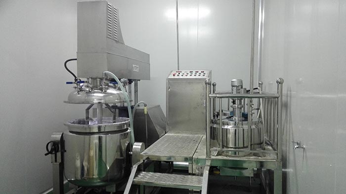 250L真空均质乳化机组运行使用注意事项