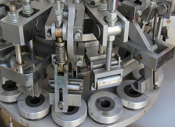 软管灌装封尾机日常使用及维护保养要点