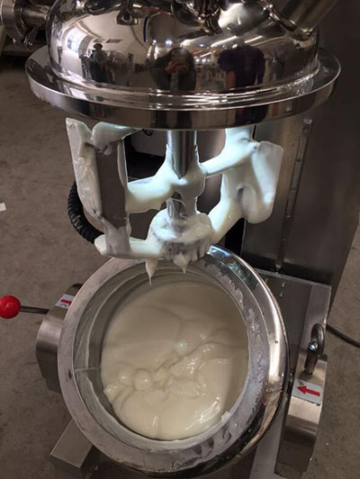 300L蛋黄酱真空乳化机细节图