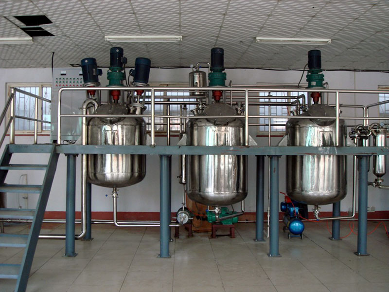 真空乳化机价格为何要对油液进行过滤